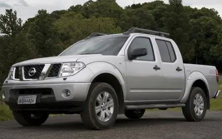 NISSAN FRONTIER 2